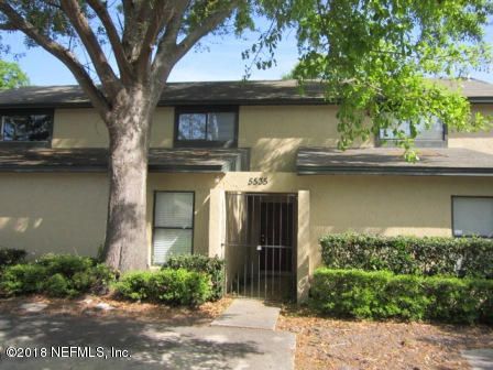 5535 Pinebay Cir N, Jacksonville, FL 32244