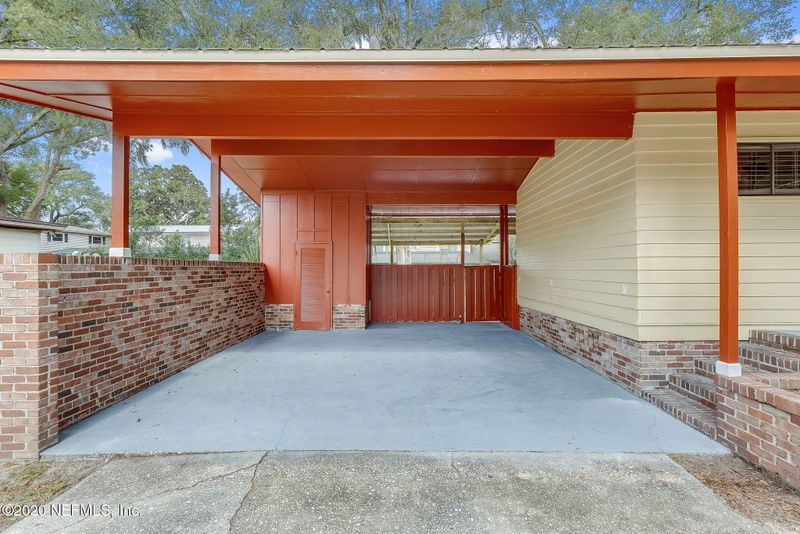 5549 Edmar Rd, Jacksonville, FL 32277