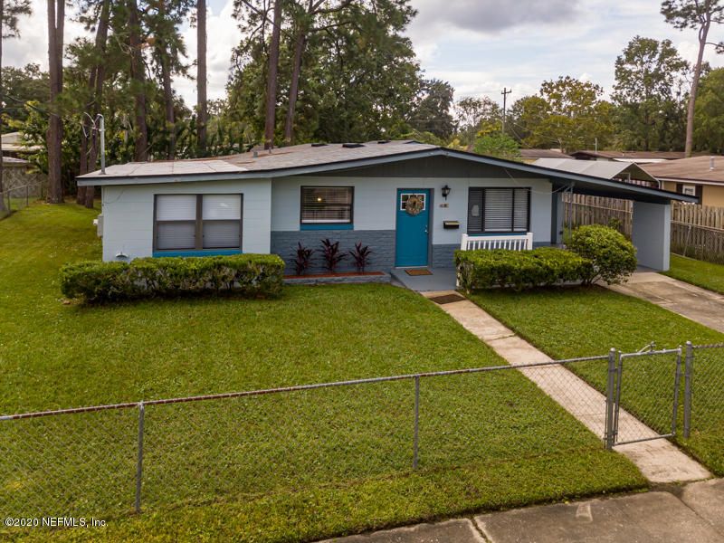 5550 Sabena Rd, Jacksonville, FL 32207