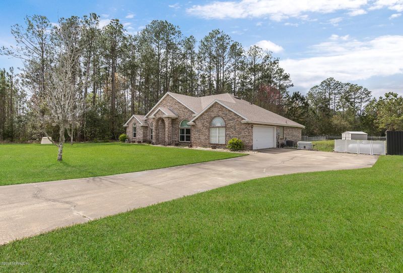 55541 Bear Run Rd, Callahan, FL 32011
