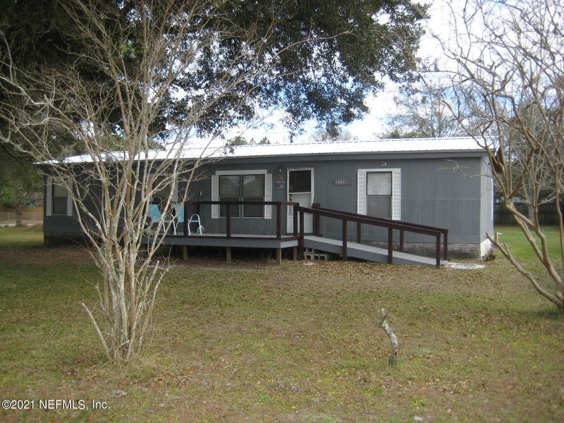 5558 Buzzie Ln, Middleburg, FL 32068