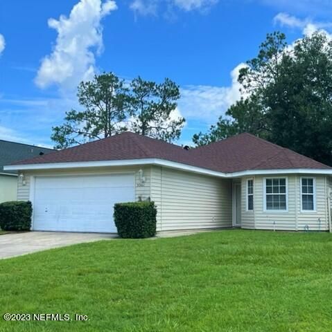 5561 Oak Crossing Dr, Jacksonville, FL 32244