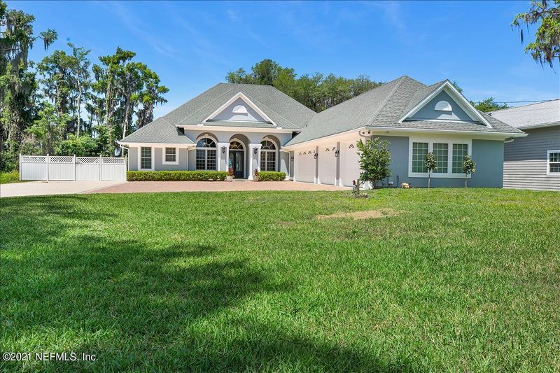 5567 Steamboat Rd, St Augustine, FL 32092