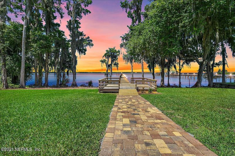 5567 Steamboat Rd, St Augustine, FL 32092