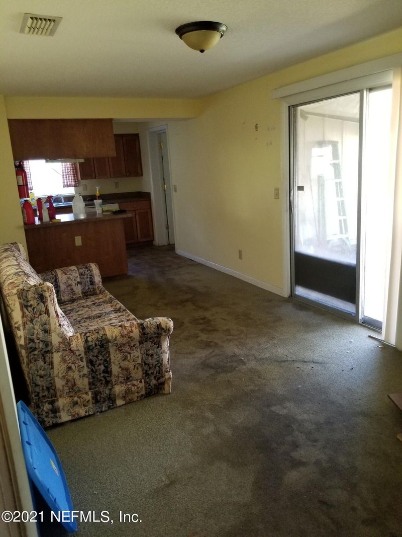 557 Clermont Ave, Orange Park, FL 32073