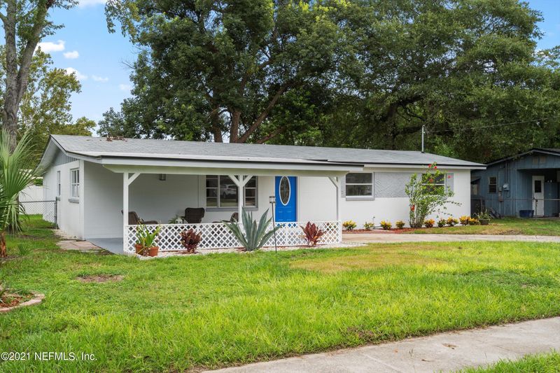 557 Clermont Ave S, Orange Park, FL 32073