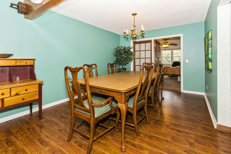 557 Robles Ln, Ponte Vedra Beach, FL 32082