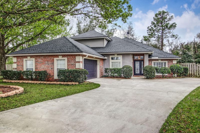 5574 Loon Lake Ct, Jacksonville, FL 32258
