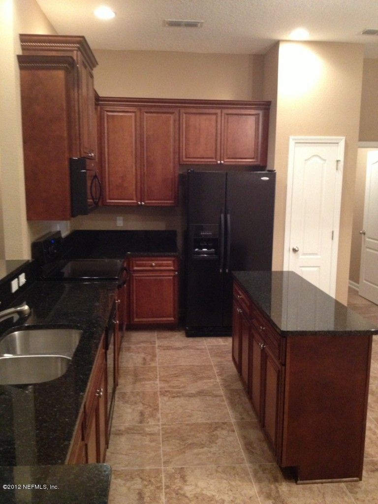 558 Porta Rosa Cir, St Augustine, FL 32092