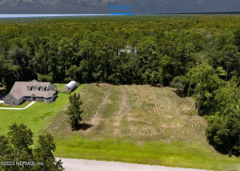 5580 Dianthus St, Green Cove Springs, FL 32043