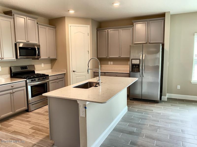 56 Japura Ct, St Johns, FL 32259