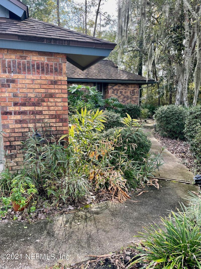 560 Willow Oak Ln, Orange Park, FL 32073
