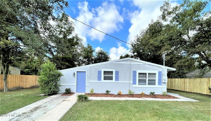5604 Green Forest Dr, Jacksonville, FL 32244