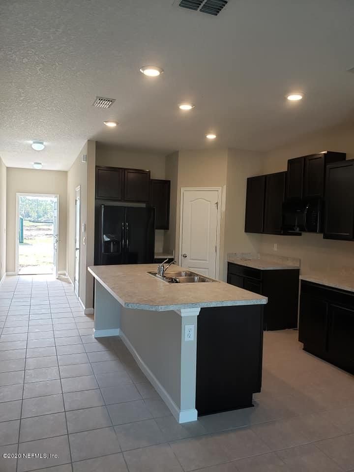 5604 Kellar Cir, Jacksonville, FL 32218