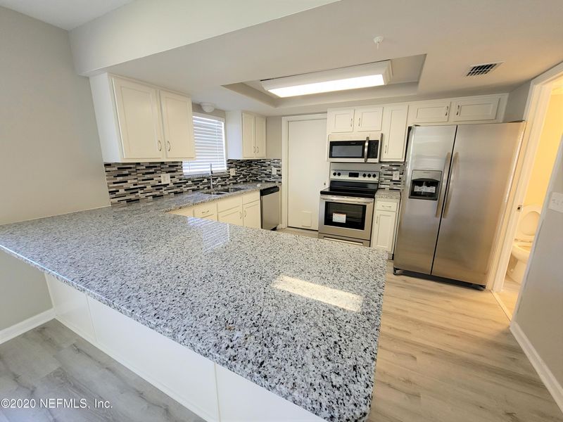 561 Thomas Stone Ct, Orange Park, FL 32073
