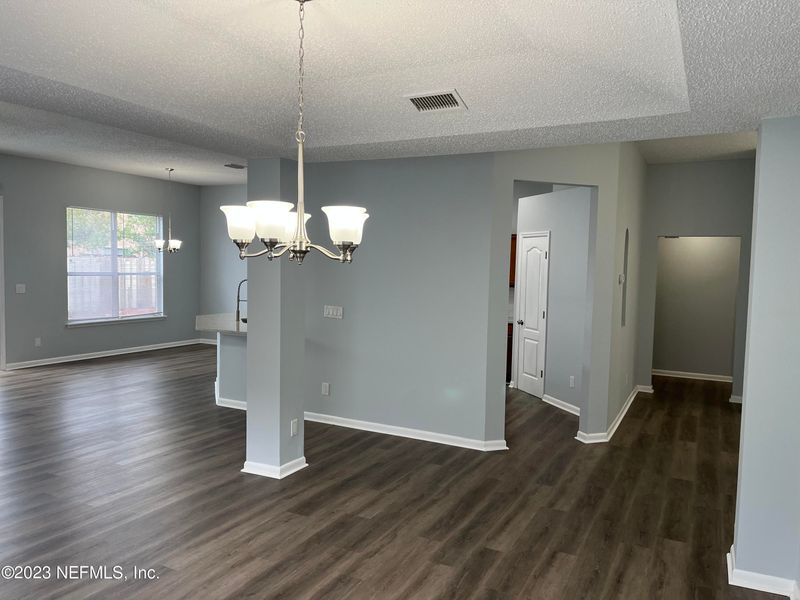 5611 Ashleigh Park Dr, Jacksonville, FL 32244