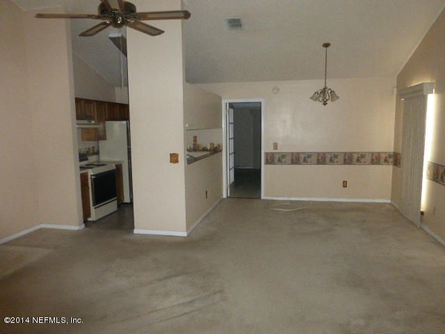 5615 Bryner Dr, Jacksonville, FL 32244