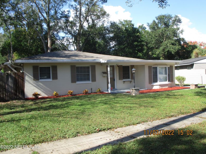 5615 Crestview Rd, Jacksonville, FL 32210