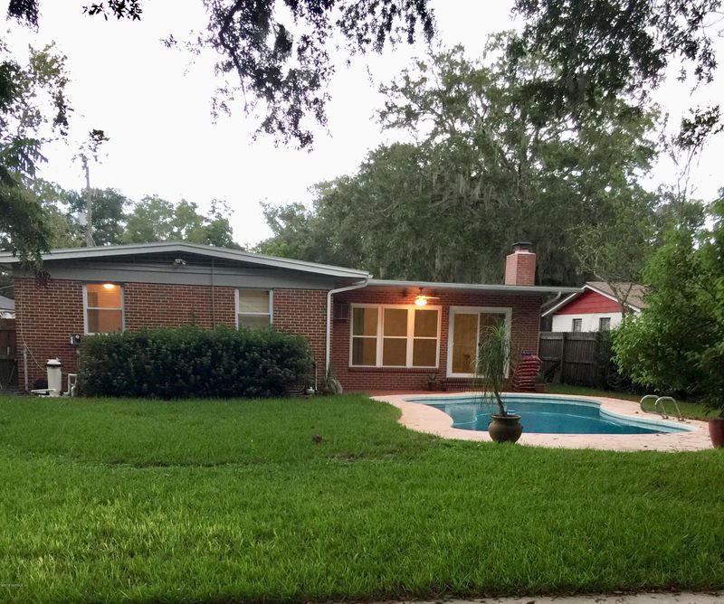 5624 Patsy Anne Dr, Jacksonville, FL 32207