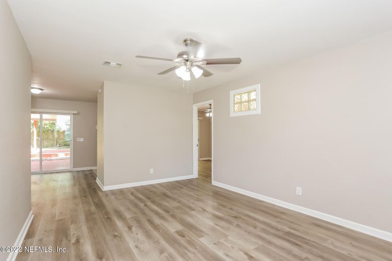 5626 Enchanted Dr, Jacksonville, FL 32244