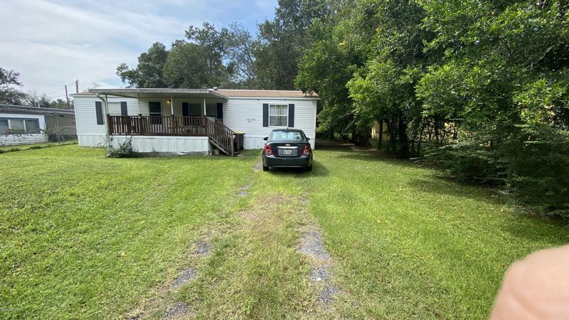 5634 Leslie Rd, Jacksonville, FL 32244