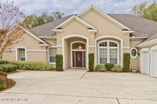564 Golden Links Dr, Orange Park, FL 32073