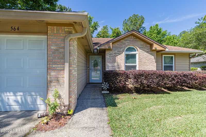 564 Hagans Ct, Fleming Island, FL 32003