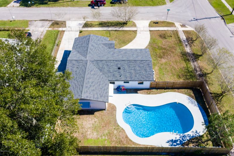 5650 Dart Dr, Jacksonville, FL 32244