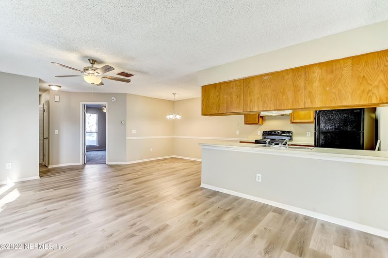 5658 Bryner Dr, Jacksonville, FL 32244