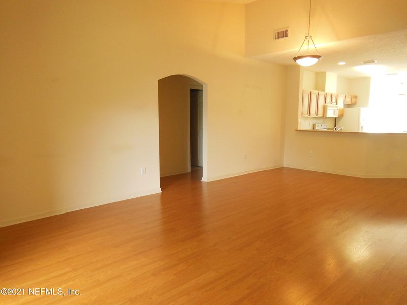 5663 Greenland Rd #305, Jacksonville, FL 32258