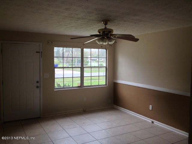 5664 Minocqua St, Jacksonville, FL 32210