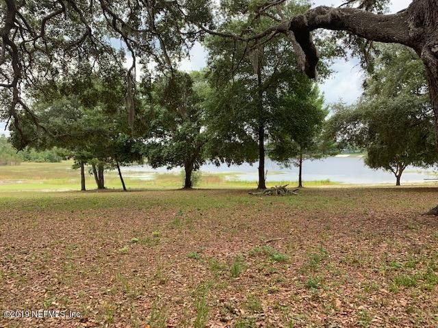 5668 Silver Sands Cir, Keystone Heights, FL 32656