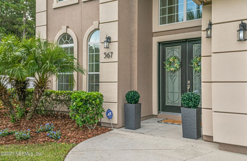 567 E Kings College Dr, St Johns, FL 32259