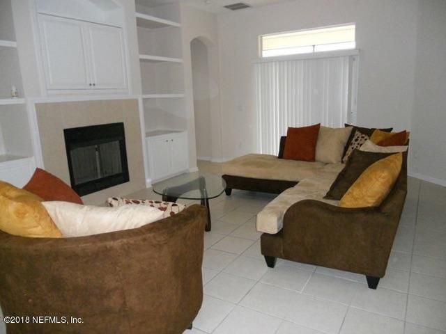 567 Millhouse Ln, Orange Park, FL 32065
