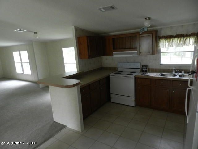 5679 Billmore Cir E, Jacksonville, FL 32222