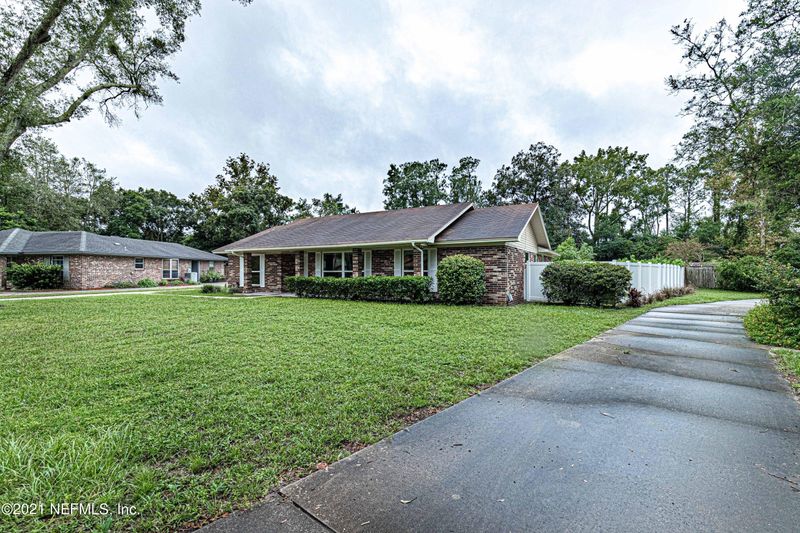 568 Rockingham Rd, Orange Park, FL 32073