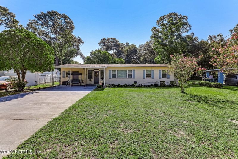 569 Oglethorpe Rd, Jacksonville, FL 32216