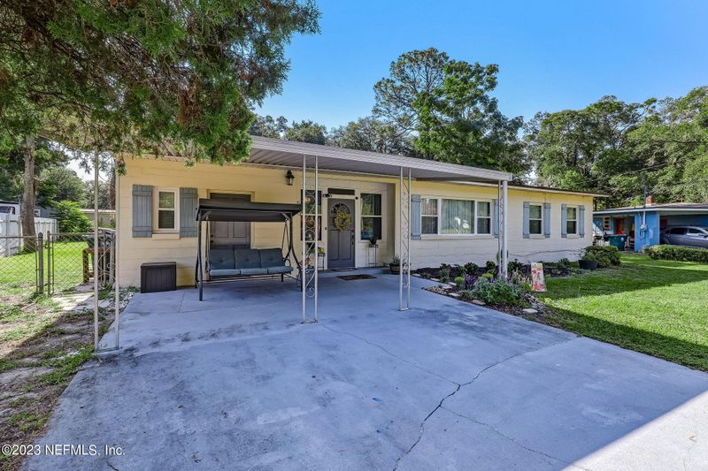 569 Oglethorpe Rd, Jacksonville, FL 32216