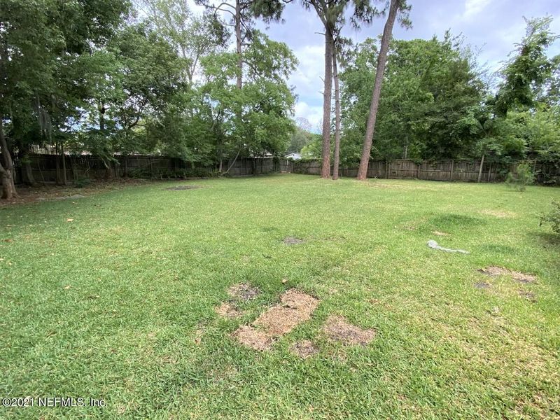5695 Haven Rd, Jacksonville, FL 32216