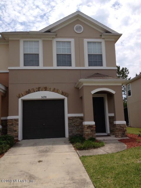 5698 Sandstone Way, Jacksonville, FL 32258