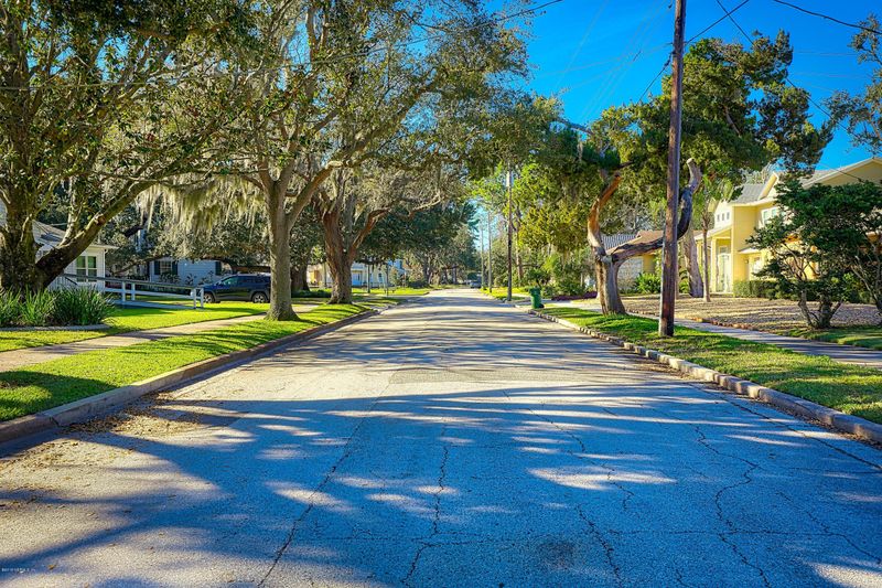 57 Bay View Dr, St Augustine, FL 32084