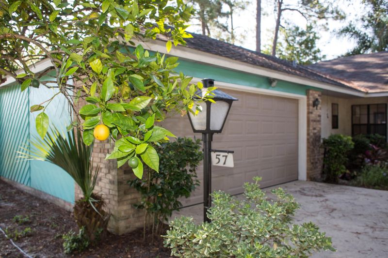 57 Shores Blvd, St Augustine Shores, FL 32086