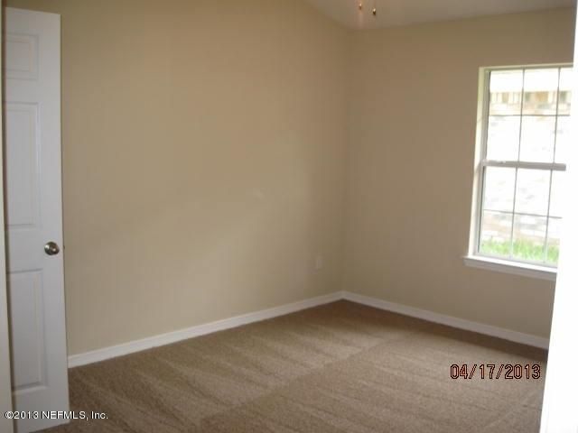 5701 Round Table Rd, Jacksonville, FL 32254