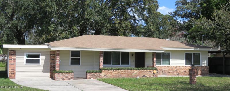 5705 Beney Rd, Jacksonville, FL 32207