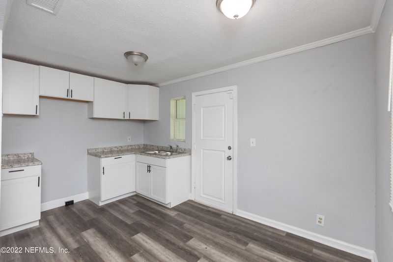 5708 Bree Rd, Jacksonville, FL 32209