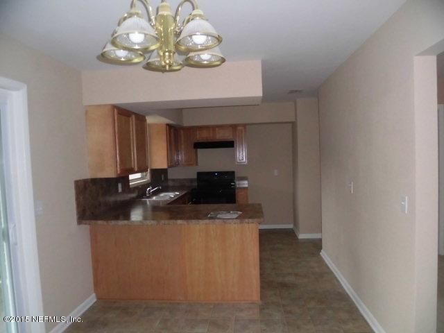 5712 Marlin Ct, Jacksonville, FL 32277