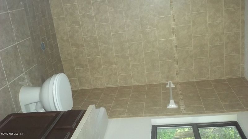 5716 Floral Ave, Jacksonville, FL 32211