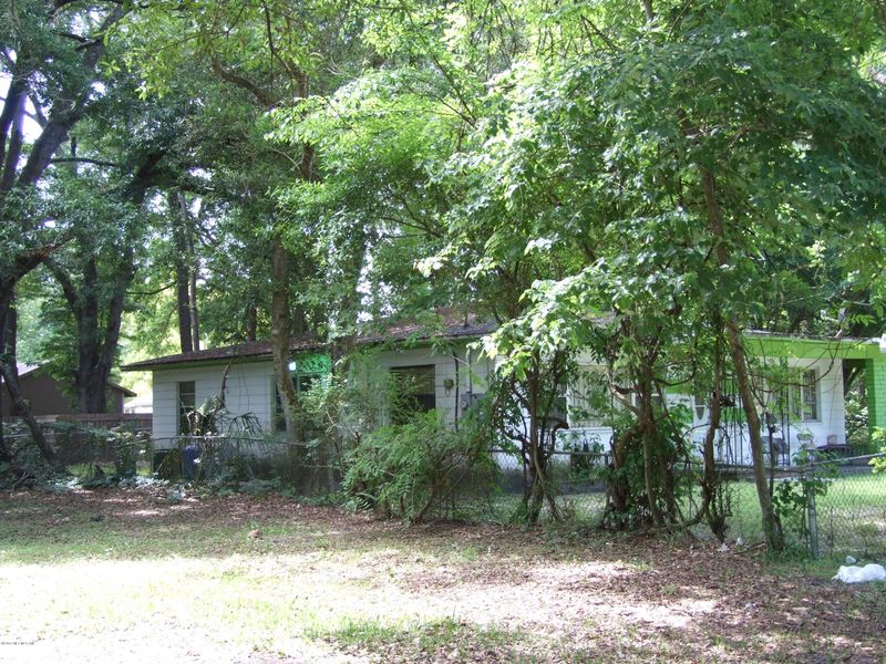 5716 Moncrief Rd, Jacksonville, FL 32209