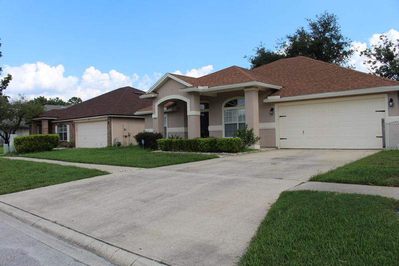 5718 Suwanee Park Ct, Jacksonville, FL 32244
