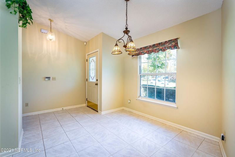 572 Hagans Ct, Fleming Island, FL 32003